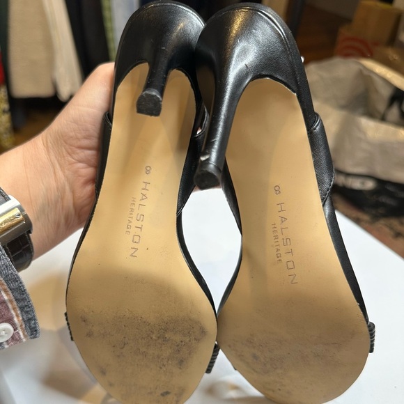 HALSTON HERITAGE BLACK‎ LEATHER ANKLE STRAP STILETTO SANDALS W ANKLE STRAP SZ 8 - Picture 5 of 6